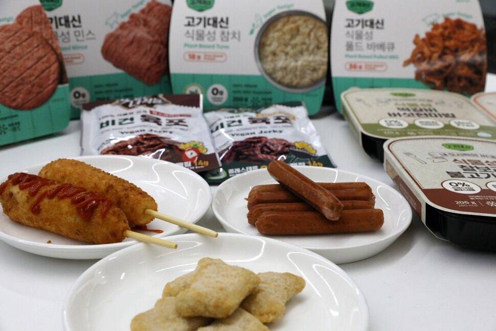 비건 푸드 연대기: 고대 철학에서 미래 기술까지